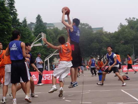 中的